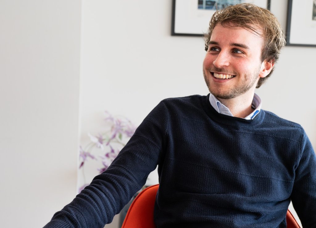 Onze data scientist Boaz Beukers legt hoe Large Language Models de software van CreditDevice slimmer maken.